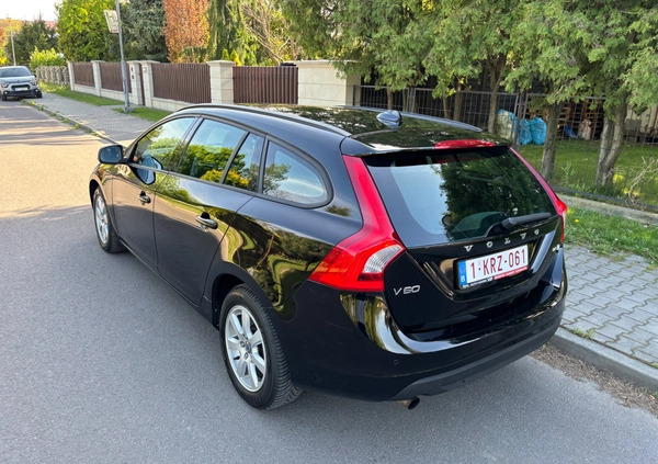 Volvo V60 cena 33900 przebieg: 246000, rok produkcji 2012 z Oborniki Śląskie małe 326